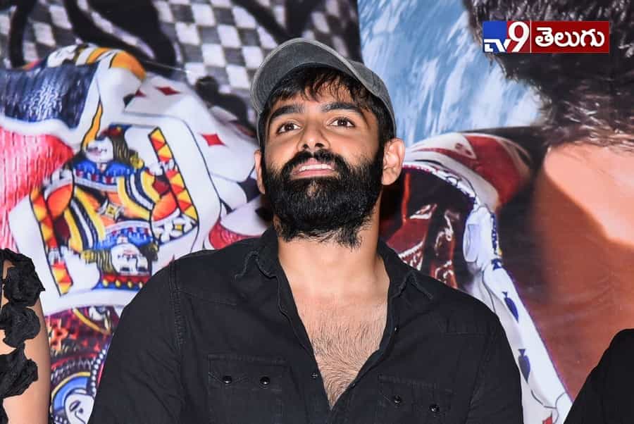 “ఇస్మార్ట్ శంకర్” ప్రీ రిలీజ్ ఈవెంట్ ఫొటోస్