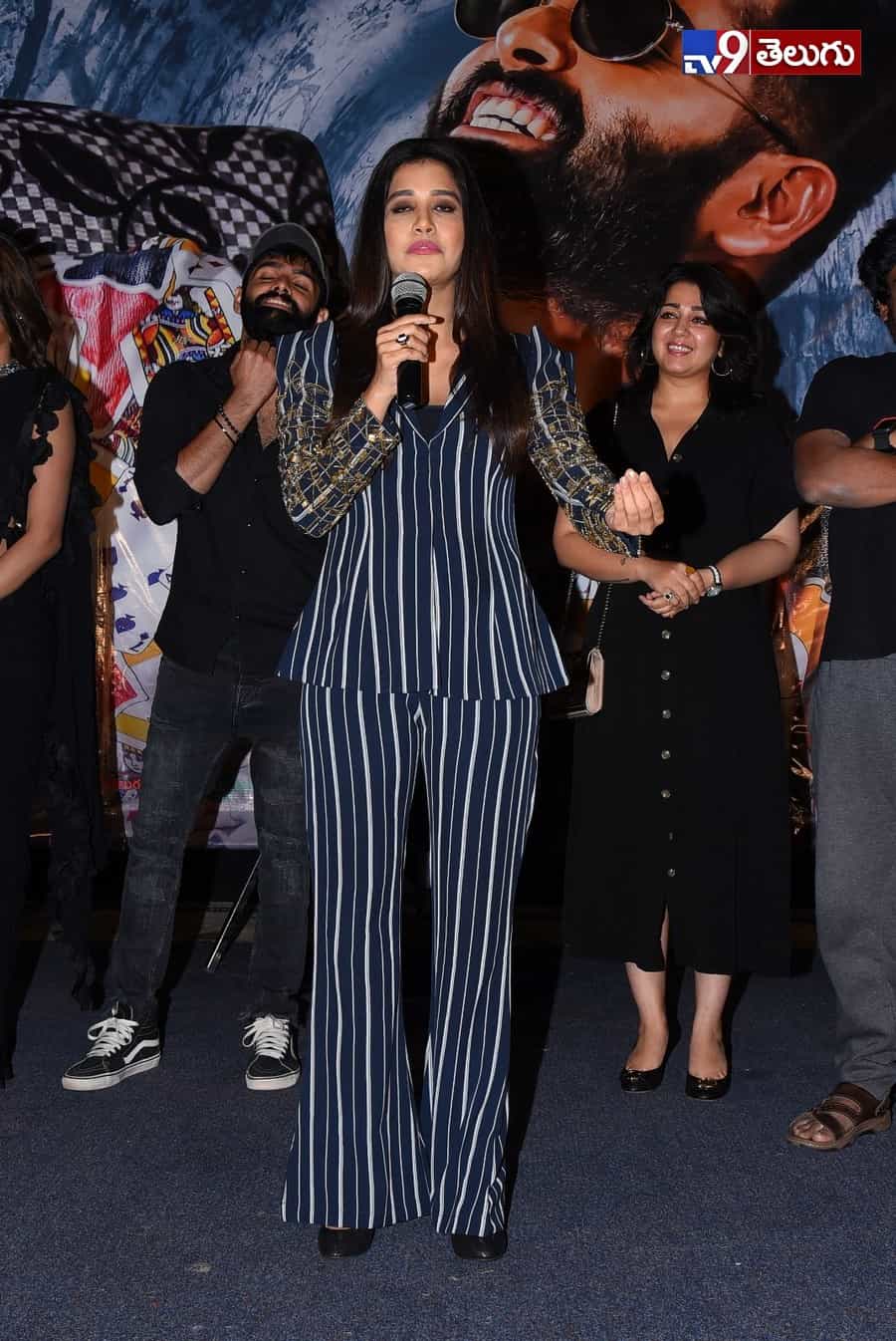 “ఇస్మార్ట్ శంకర్” ప్రీ రిలీజ్ ఈవెంట్ ఫొటోస్