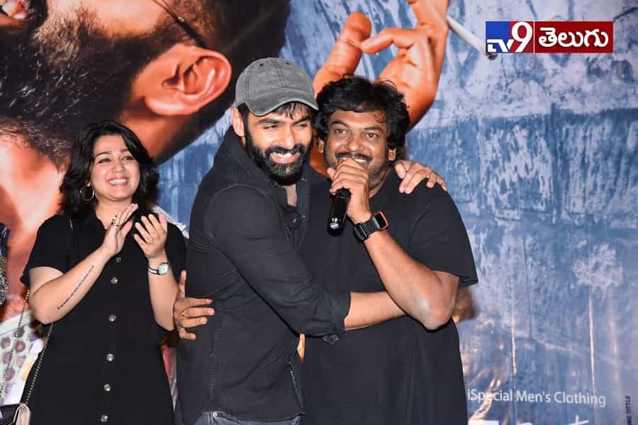 “ఇస్మార్ట్ శంకర్” ప్రీ రిలీజ్ ఈవెంట్ ఫొటోస్