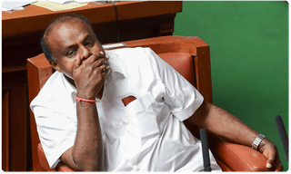 నా చెల్లినే అరెస్ట్‌ చేస్తారా..! మండిపడ్డ రాహుల్ గాంధీ