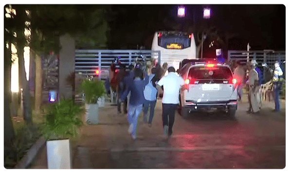 ముంబై టూ గోవా.. మకాం మార్చిన రెబల్ ఎమ్మెల్యేలు