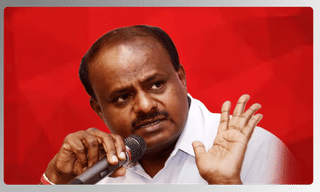 మా నాన్న నుంచి ప్రాణ హాని ఉంది: ఓ కూతురి మొర