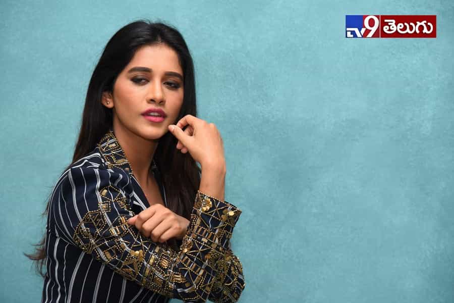 ‘నభా నటేష్’ అందం.. దిమాక్ ఖరాబ్