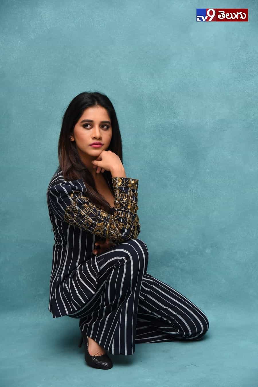‘నభా నటేష్’ అందం.. దిమాక్ ఖరాబ్
