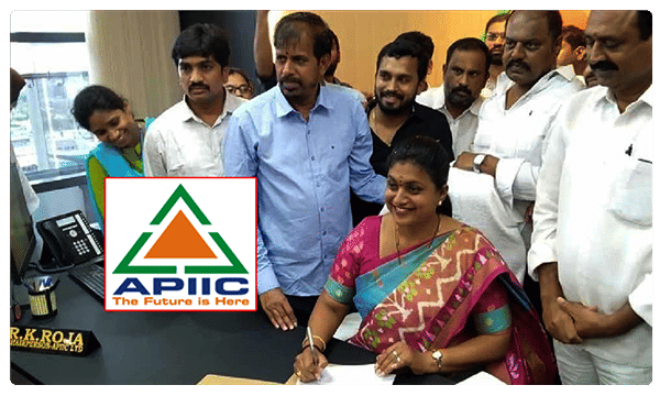 ముహూర్తం బావుంది.. కుర్చీలో కూర్చున్నా