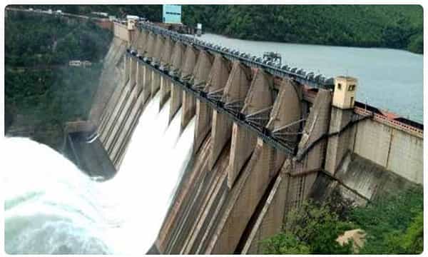 తెరుచుకున్న శ్రీశైలం రిజర్వాయర్ గేట్లు