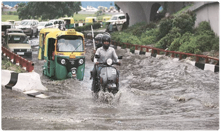 ఏపీ మంత్రి కన్నబాబును పరామర్శించిన  చిరంజీవి