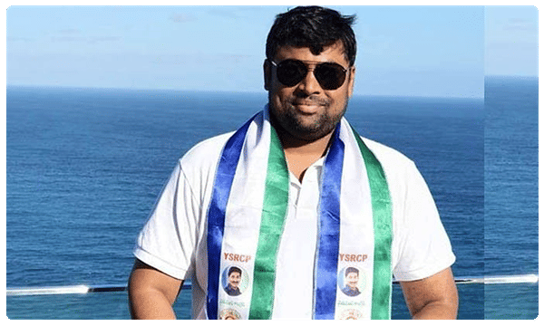 ఎమ్మెల్యే కొడుకునే అడ్డుకుంటావా.. ట్రాఫిక్ పోలీస్ పై జులుం