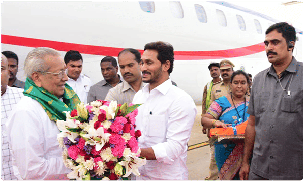 హడావిడి షురూ..