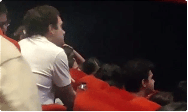 పాప్కార్న్ తింటూ.. సినిమా చూసిన రాహుల్