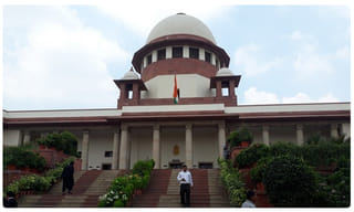 యూపీలో కలకలం.. మదర్సాలో మారణాయుధాలు