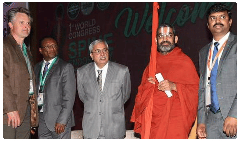 స్పైన్ ఎండోస్కోపీ సమ్మిట్ ప్రారంభించిన చినజీయర్ స్వామీజీ