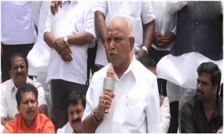 ముంబైలో ‘ కాంగ్రెస్ ట్రబుల్ షూటర్ ‘ అరెస్ట్.. కన్నడనాట సీనియర్ నేతలు కూడా..