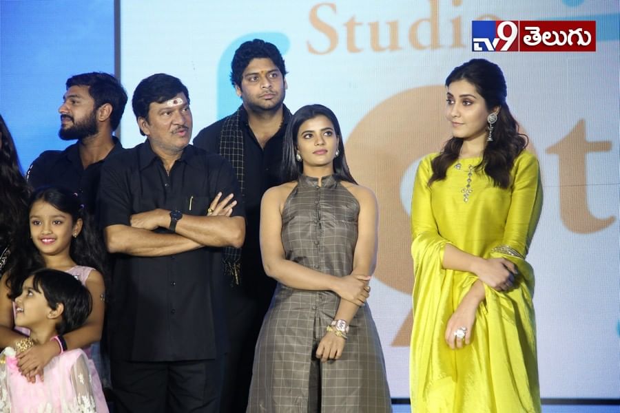 ‘కౌసల్య కృష్ణమూర్తి’ ప్రీ రిలీజ్ ఈవెంట్ ఫొటోస్