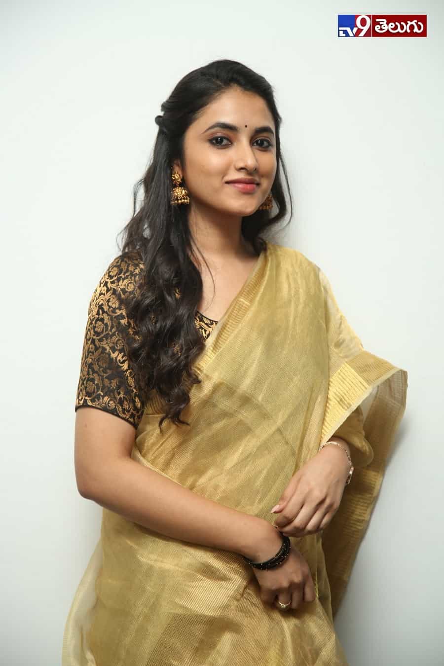 గ్యాంగ్ లీడర్ తో టాలీవుడ్ కి ఎంట్రీ ఇచ్చిన ప్రియాంక అరుళ్ మోహన్