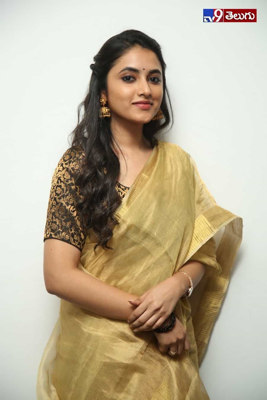 గ్యాంగ్ లీడర్ తో టాలీవుడ్ కి ఎంట్రీ ఇచ్చిన ప్రియాంక అరుళ్ మోహన్