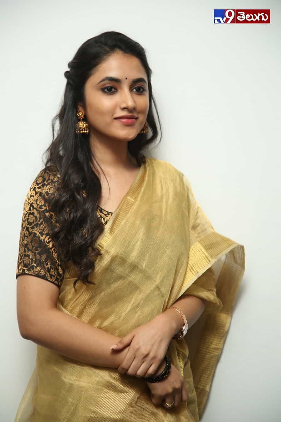 గ్యాంగ్ లీడర్ తో టాలీవుడ్ కి ఎంట్రీ ఇచ్చిన ప్రియాంక అరుళ్ మోహన్