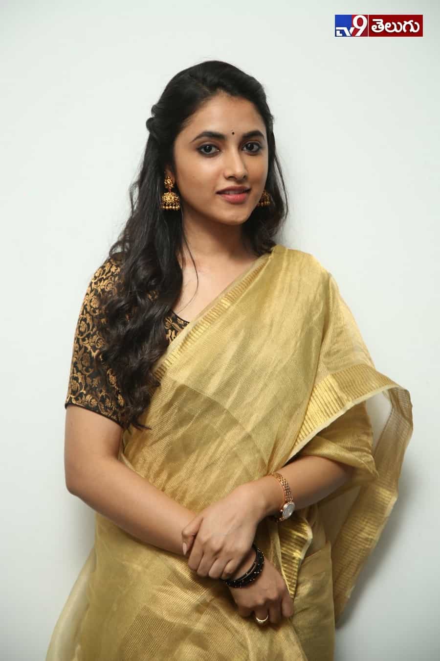 గ్యాంగ్ లీడర్ తో టాలీవుడ్ కి ఎంట్రీ ఇచ్చిన ప్రియాంక అరుళ్ మోహన్