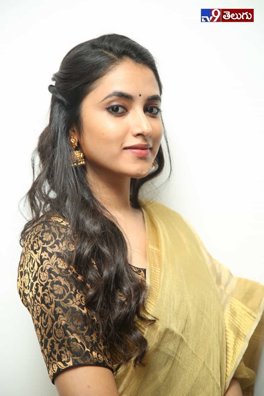 గ్యాంగ్ లీడర్ తో టాలీవుడ్ కి ఎంట్రీ ఇచ్చిన ప్రియాంక అరుళ్ మోహన్