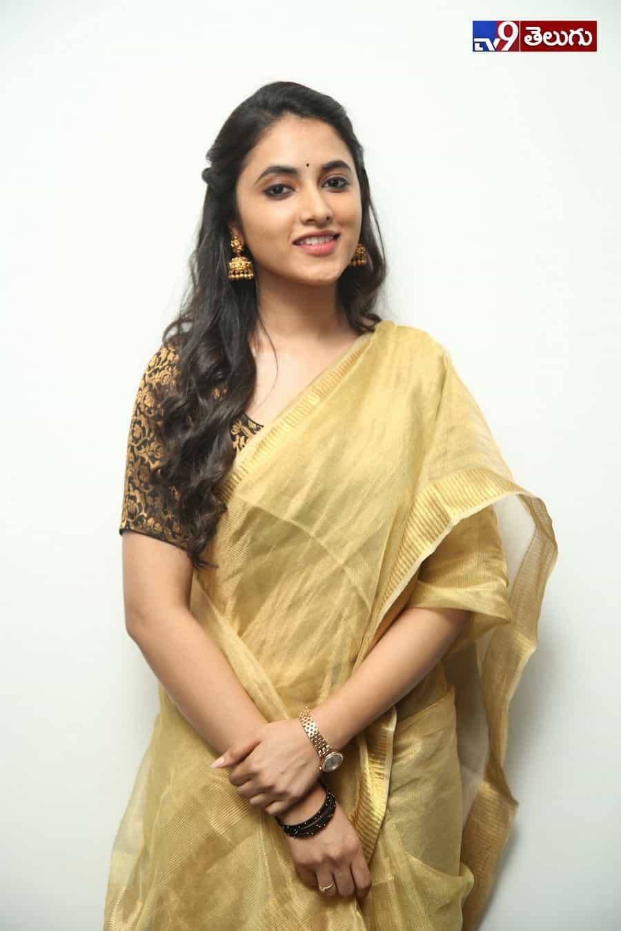 గ్యాంగ్ లీడర్ తో టాలీవుడ్ కి ఎంట్రీ ఇచ్చిన ప్రియాంక అరుళ్ మోహన్
