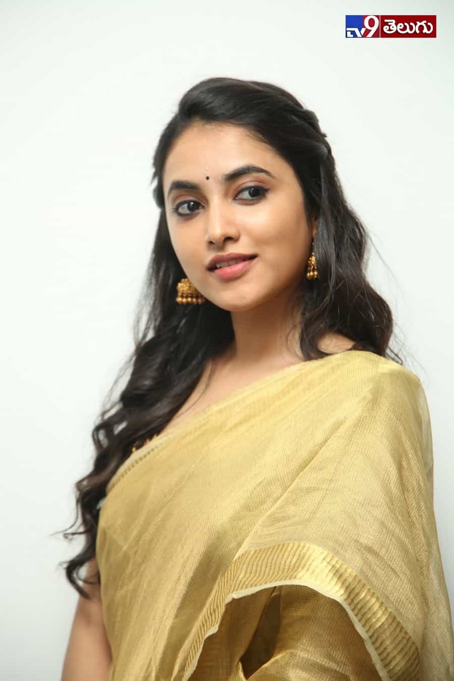 గ్యాంగ్ లీడర్ తో టాలీవుడ్ కి ఎంట్రీ ఇచ్చిన ప్రియాంక అరుళ్ మోహన్