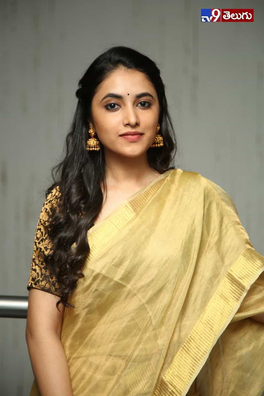 గ్యాంగ్ లీడర్ తో టాలీవుడ్ కి ఎంట్రీ ఇచ్చిన ప్రియాంక అరుళ్ మోహన్