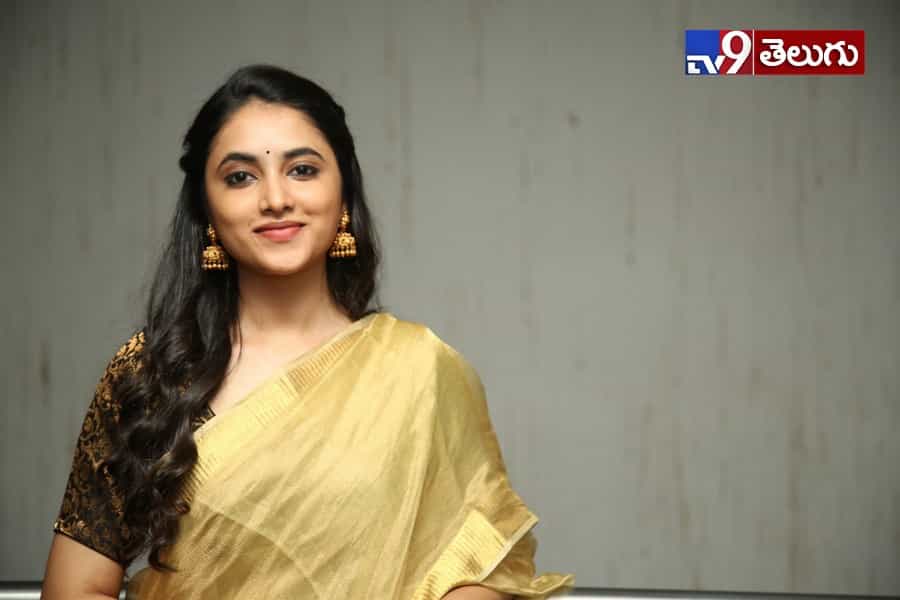 గ్యాంగ్ లీడర్ తో టాలీవుడ్ కి ఎంట్రీ ఇచ్చిన ప్రియాంక అరుళ్ మోహన్