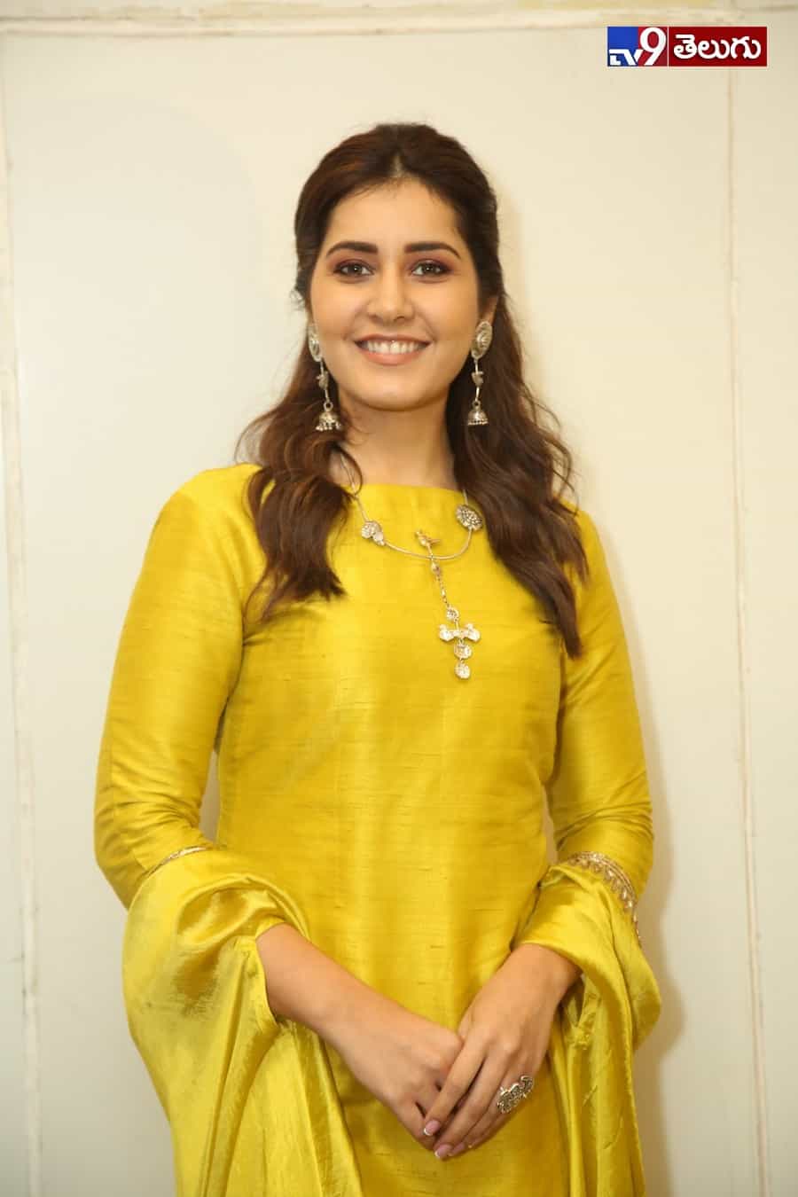 మోడల్ గా మారిన రాశి ఖన్నా