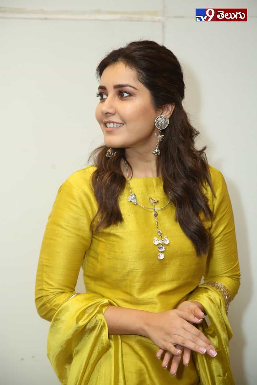 మోడల్ గా మారిన రాశి ఖన్నా