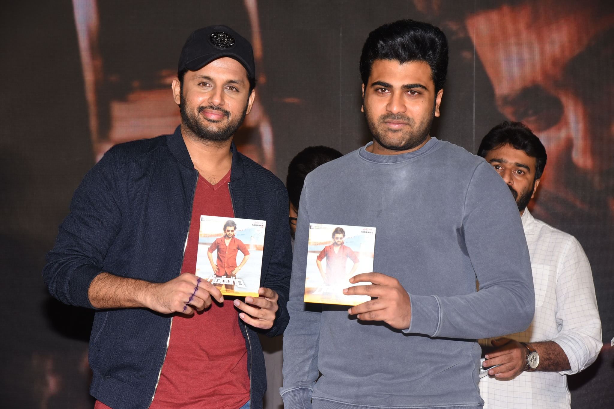 ‘రణరంగం’ ప్రీ రిలీజ్ ఈవెంట్ ఫొటోస్