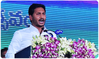 కశ్మీర్ లెఫ్టినెంట్ గవర్నర్ అడ్వైజర్ కుటుంబంలో కరోనా కలవరం..!