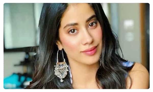 రౌడీతో జాన్వీ... పూరి ప్లాన్ నిజమేనా?