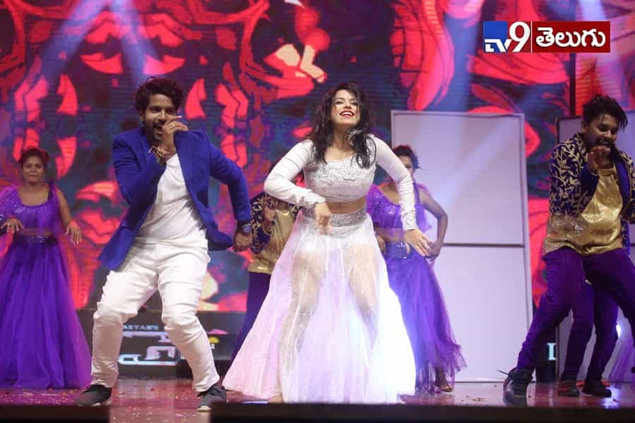 ‘అన్నయ్య’ పుట్టినరోజు వేడుకులకు ‘తమ్ముడు’ రాక