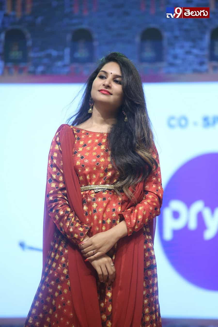 ‘అన్నయ్య’ పుట్టినరోజు వేడుకులకు ‘తమ్ముడు’ రాక