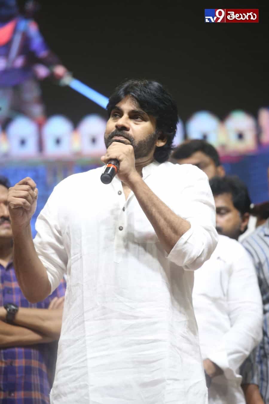 ‘అన్నయ్య’ పుట్టినరోజు వేడుకులకు ‘తమ్ముడు’ రాక