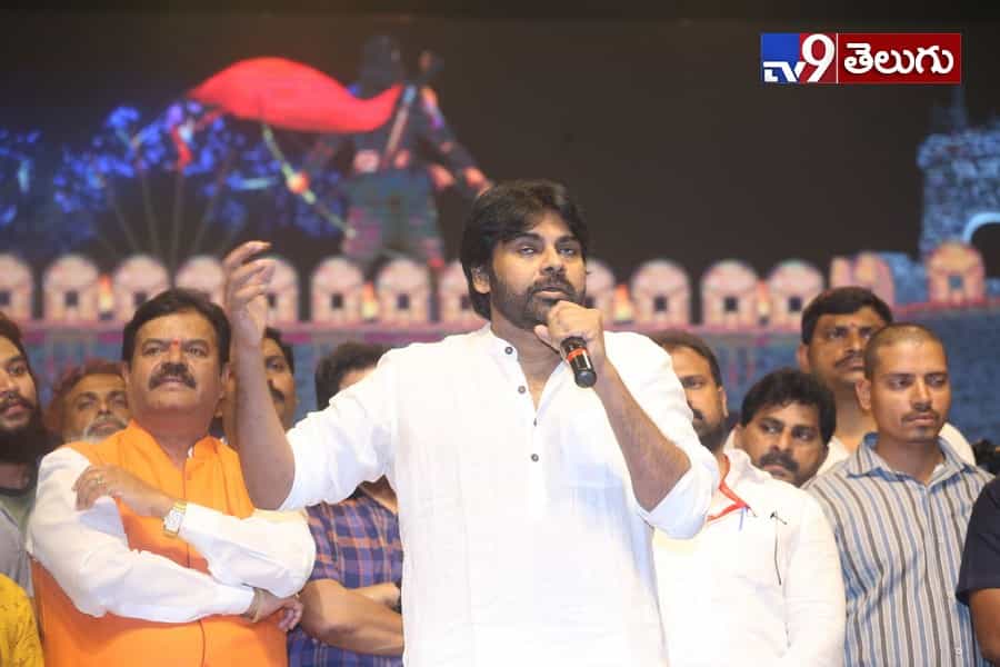 ‘అన్నయ్య’ పుట్టినరోజు వేడుకులకు ‘తమ్ముడు’ రాక