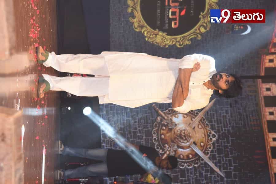 ‘అన్నయ్య’ పుట్టినరోజు వేడుకులకు ‘తమ్ముడు’ రాక