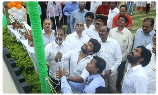 ‘రణరంగం’ రివ్యూ : శర్వా వన్ మ్యాన్ షో!