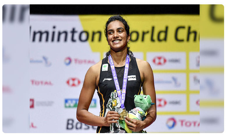 తెలుగు తేజానికి గవర్నర్ సన్మానం