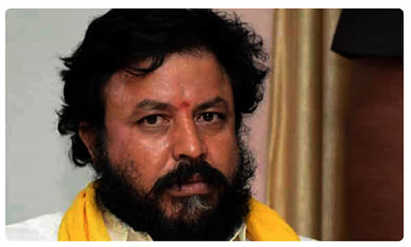 అజ్ఞాతంలోకి చింతమనేని.. కేసుల భయంతో..