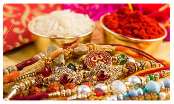 సెలబ్రెటీల అనుబంధానికి ప్రతీక.. రక్షా బంధన్..