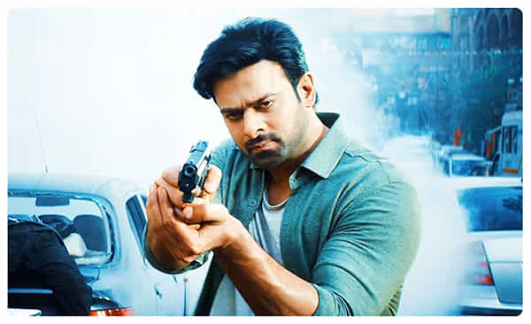 Saaho Review: వీళ్లేంటి.. ఇలా మాట్లాడారు సాహో..?