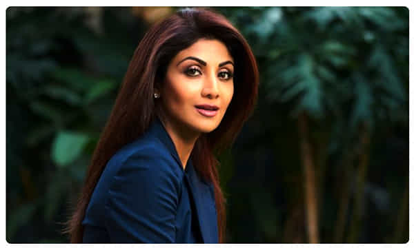 సిస్టర్ రోల్స్కు రెడీ అవుతున్న సీనియర్ హీరోయిన్స్.. సెకండ్ ఇన్నింగ్స్ లో స్పీడ్ పెంచిన.. తారలు