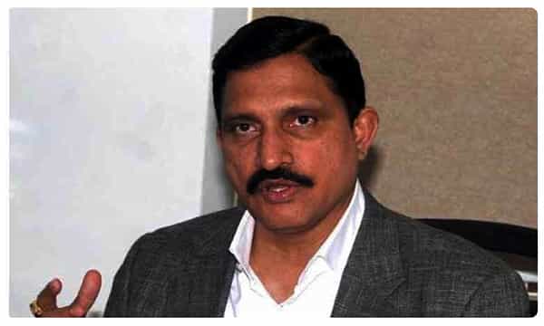 ప్రభుత్వ తీరుతో ఇన్వెస్టర్లు పారిపోతున్నారు : సుజనా