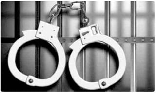 తండ్రిని చంపి.. ముక్కలుగా కోసి.. అతి దారుణంగా..!