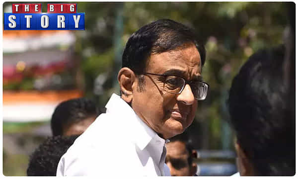 చిదంబరం కేసులో.. 5 దేశాల సాయం కోరిన సీబీఐ.. కార్తీ పైనా ఉచ్చు ?