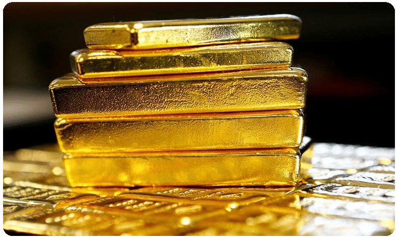 Gold prices slump after hitting record high