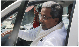 బాబును మెంటల్‌ హాస్పిటల్లో చేర్చాల్సిందే: విజయసాయి