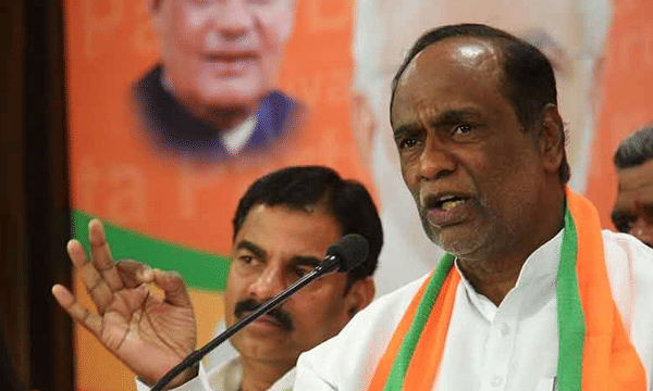 విద్యుత్ కొనుగోళ్లలో భారీ కుంభకోణం : బీజేపీ రాష్ట్ర అధ్యక్షుడు లక్ష్మణ్