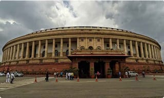 ట్రంప్‌కు మోదీ ఫోన్.. పాక్ తీరుపై విమర్శలు